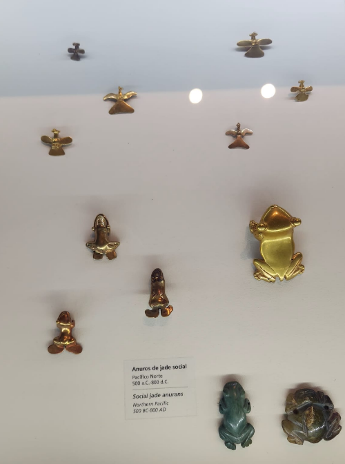 Objeto de jade precolombino.